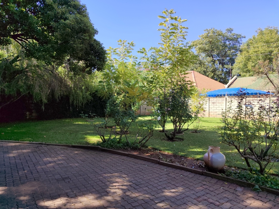 5 Bedroom Property for Sale in Stilfontein North West